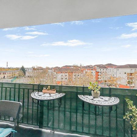 Escale Affaires Dugny-Bourget Apartment Exterior photo