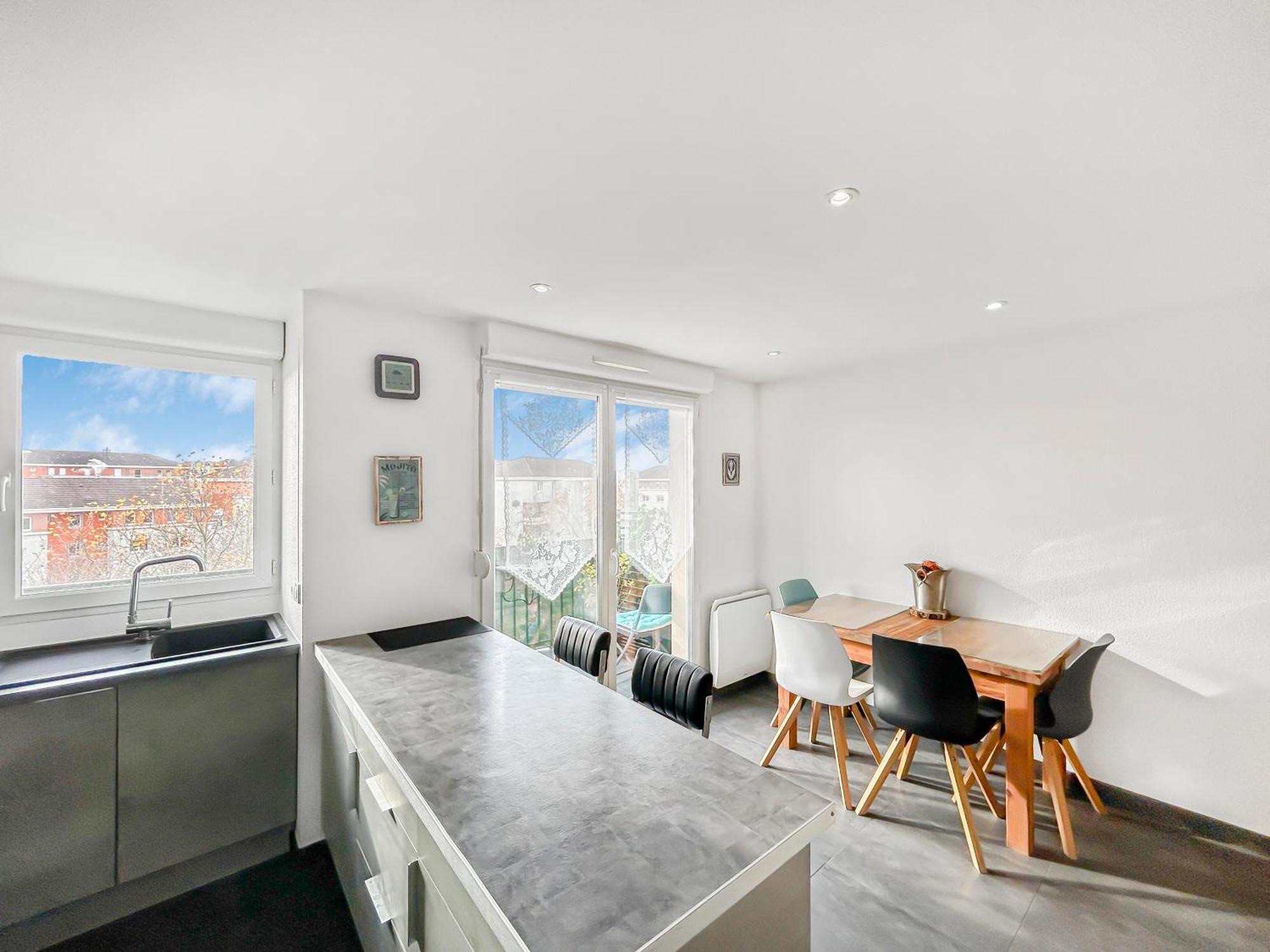Escale Affaires Dugny-Bourget Apartment Exterior photo